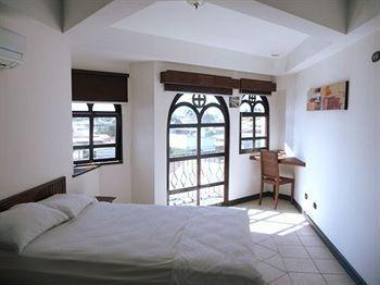 Backpackers Airport *