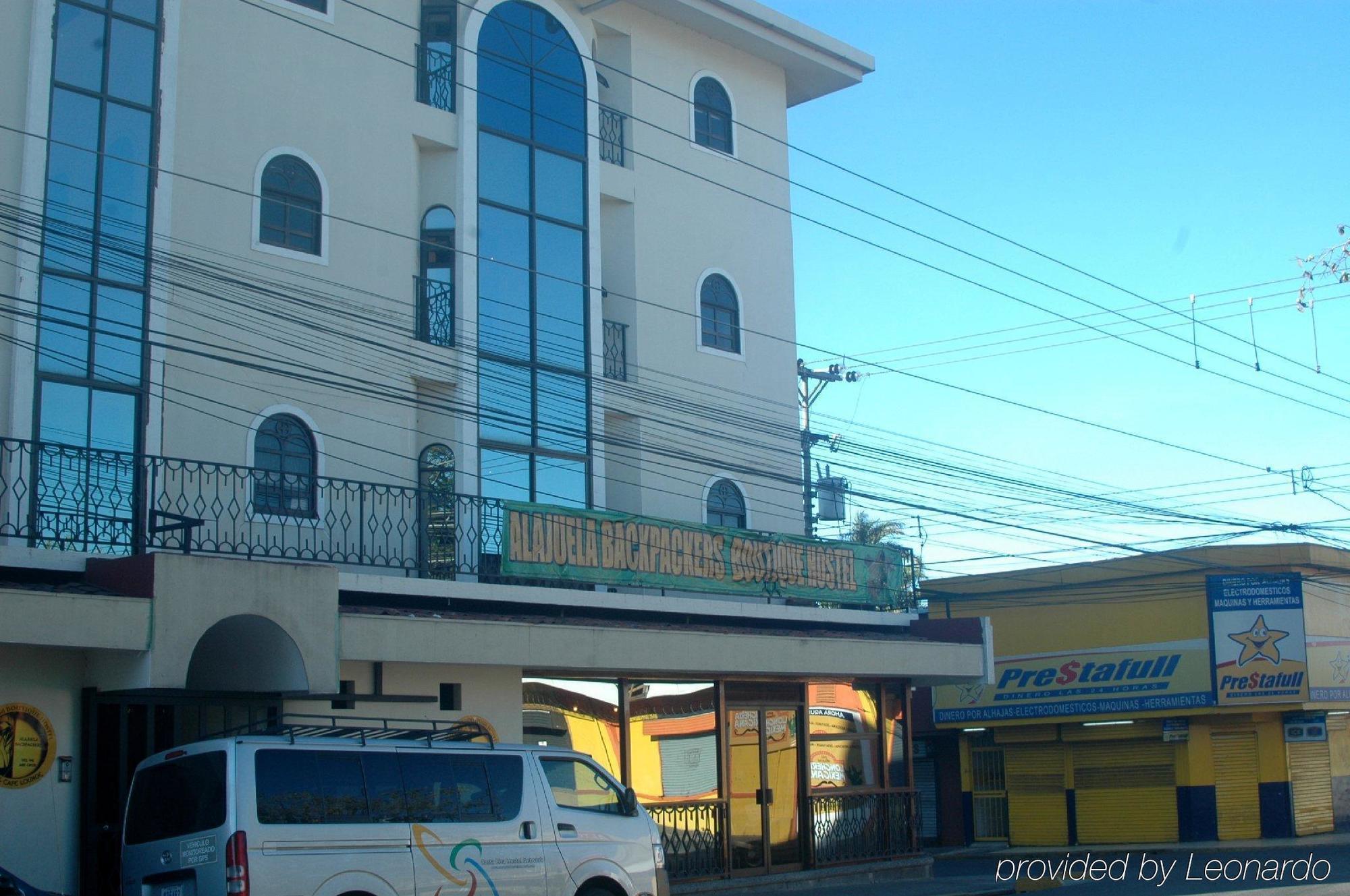Backpackers Airport Hostel Alajuela